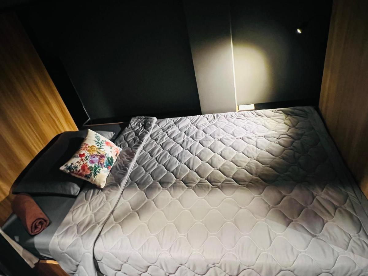 Saigon 118 Hostel And Cafe โฮจิมินห์ซิตี้ ภายนอก รูปภาพ