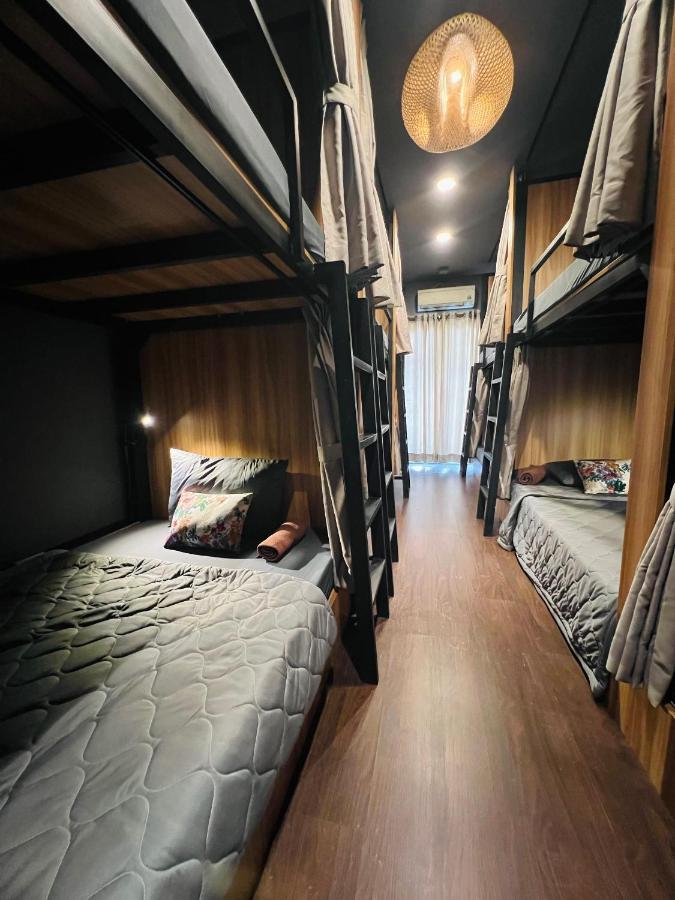 Saigon 118 Hostel And Cafe โฮจิมินห์ซิตี้ ภายนอก รูปภาพ