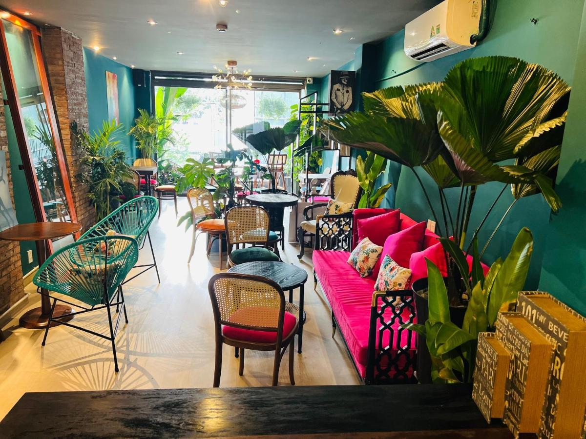 Saigon 118 Hostel And Cafe โฮจิมินห์ซิตี้ ภายนอก รูปภาพ