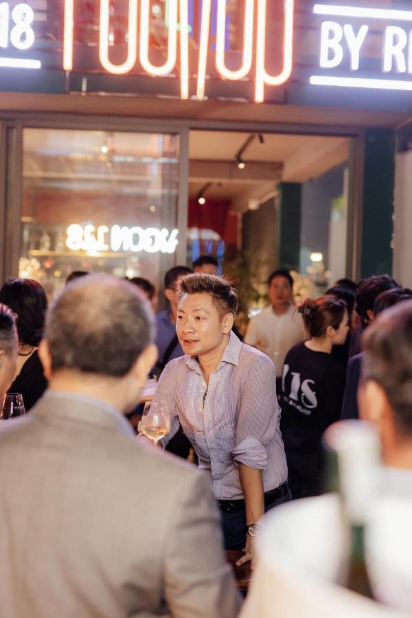 Saigon 118 Hostel And Cafe โฮจิมินห์ซิตี้ ภายนอก รูปภาพ